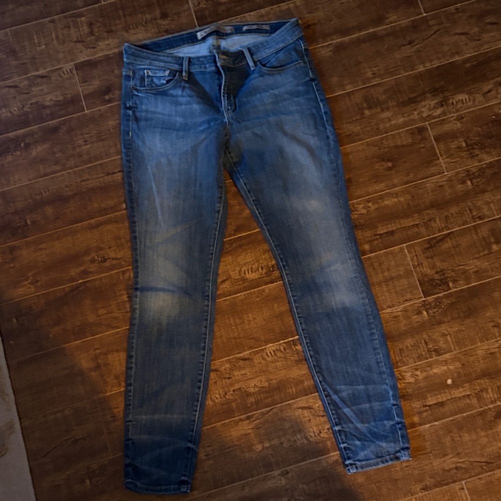 Guess Women's Skinny Jeans in Blue
